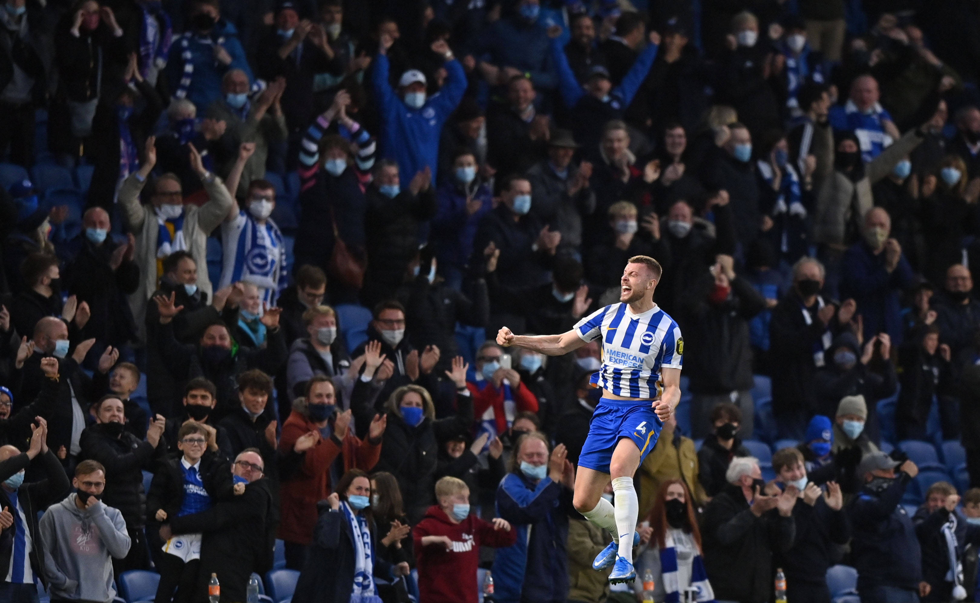 打进6球 打进6球